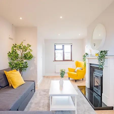 別荘 House - Private Parking - Sleeps 7 *