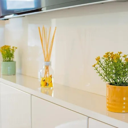 Centre House With Parking * غالواي