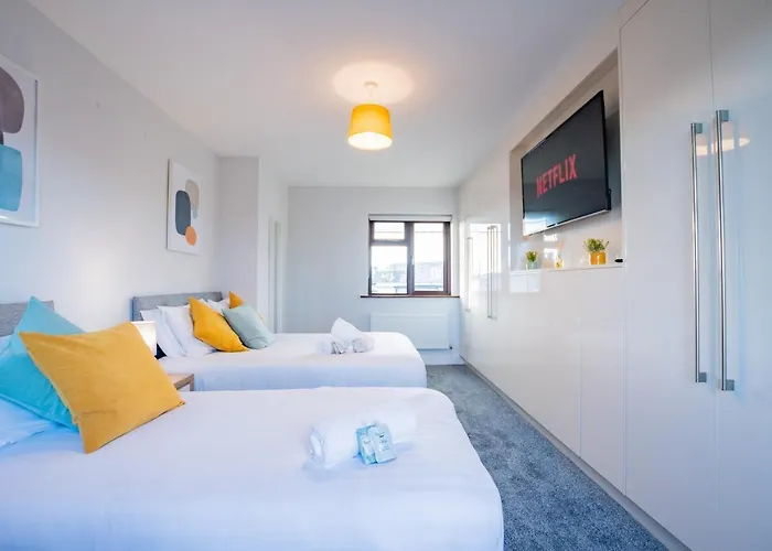 別荘 Centre House With Parking